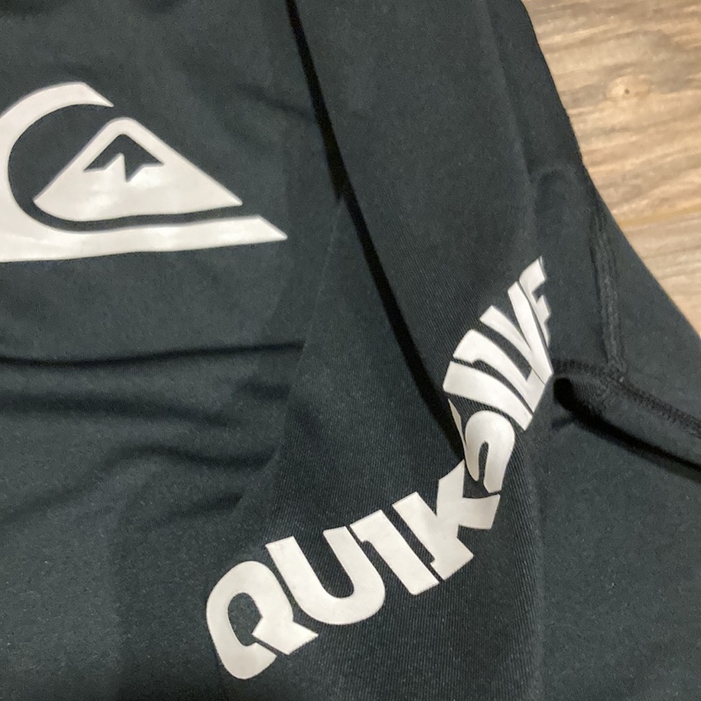 Mens athletic top ~ quicksilver - Picture 4 of 9